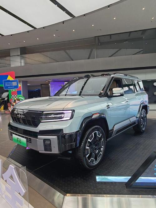 东莞271比亚迪方程豹硬派越野的爆款，英菲尼迪35周年与你共成长